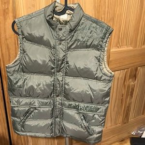 QUIKSILVER BOYS LARGE DOWN/FEATHER VEST  NEW NO TAG